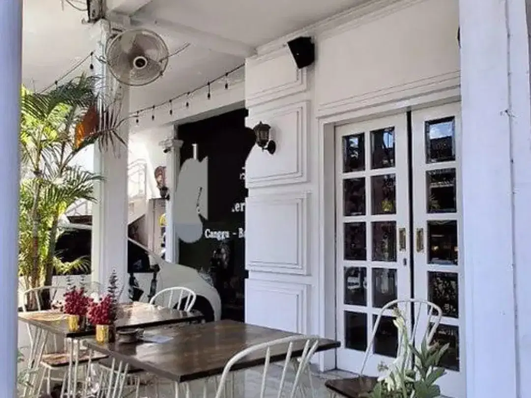 Resto 2 Lantai Zona Perdagangan Disewakan, di Raya Canggu Area - Image 2 of 8