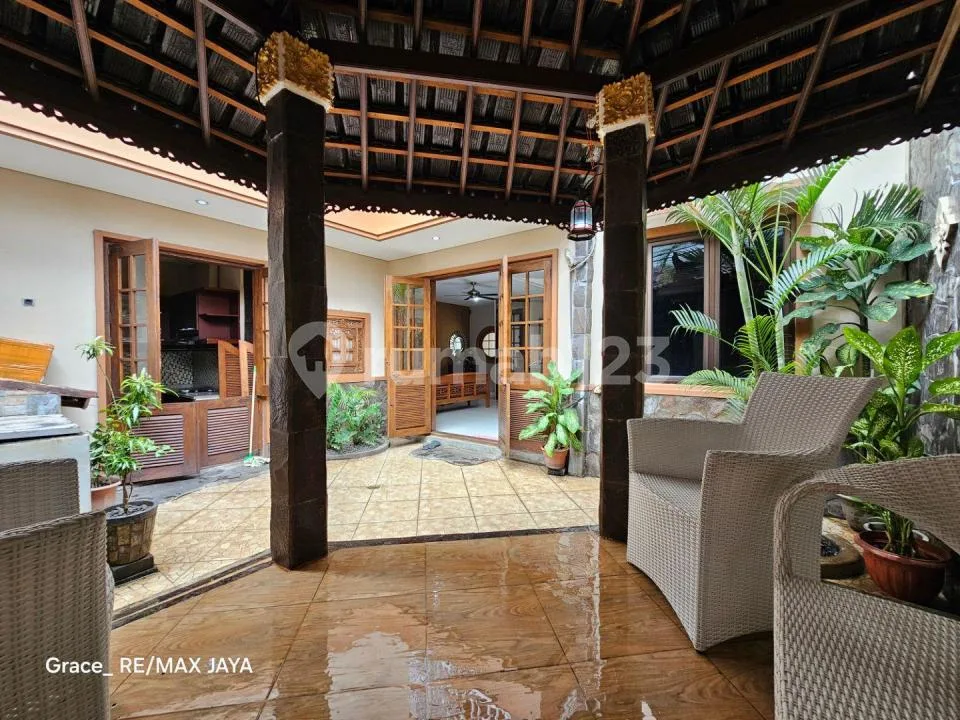 Rumah Furnished 4 Kamar Siap Huni di Area Pemogan Denpasar - Image 2 of 4