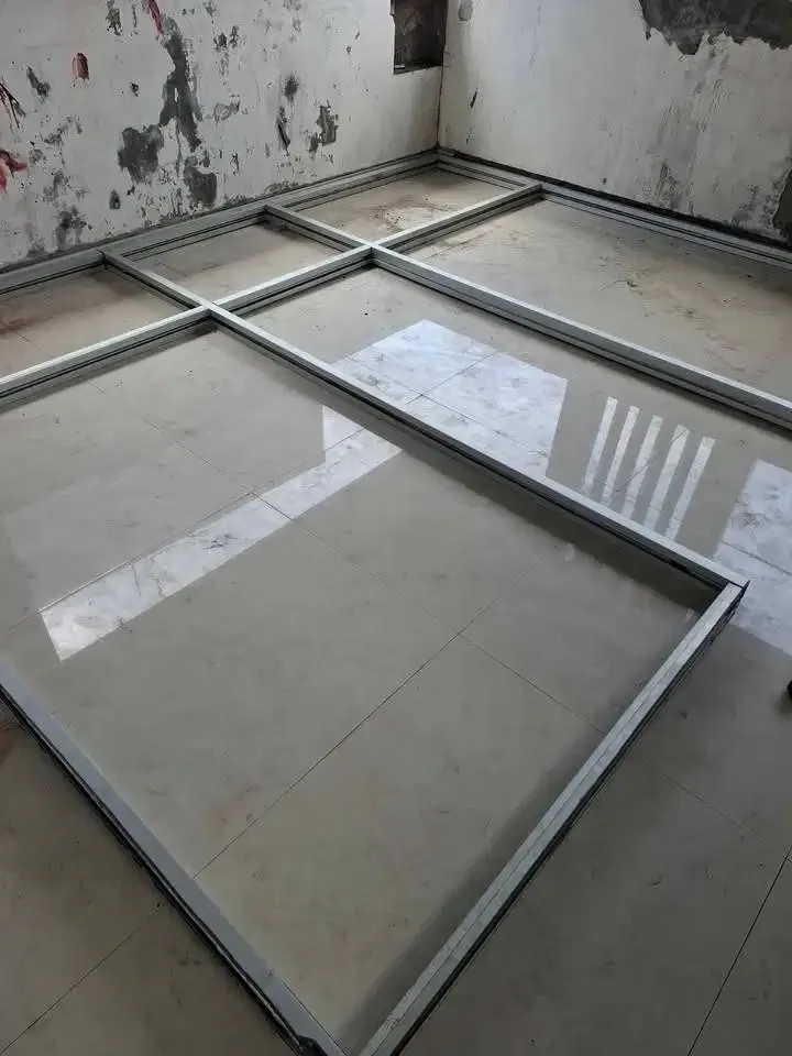 Paket Pintu dan Kaca Alumunium Lebar 383 cm Tinggi 300cm - Image 2 of 5
