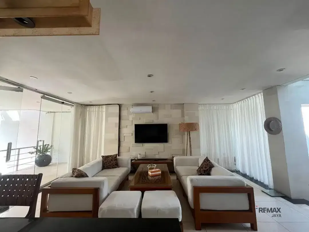 Elegant 3Br Villa For Rent In Jimbaran With Spacious Private Terraces - Image 1 of 10