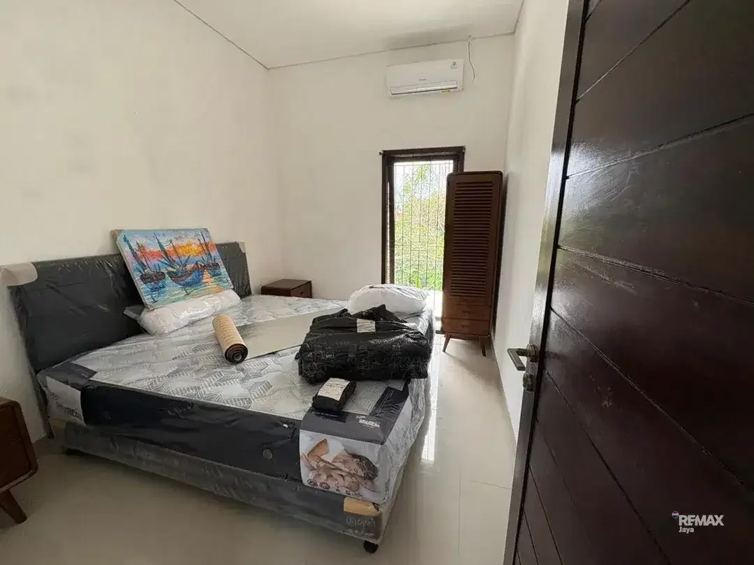 Rumah Di jual full furnished di Mumbul. - Image 4 of 10