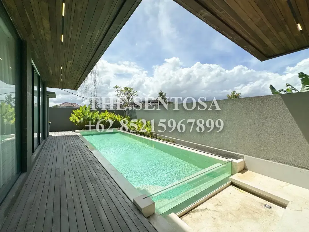 LUXURY MODERN 3 BEDROOMS VILLA NEAR BEACH AT CEMAGI - Image 2 of 10