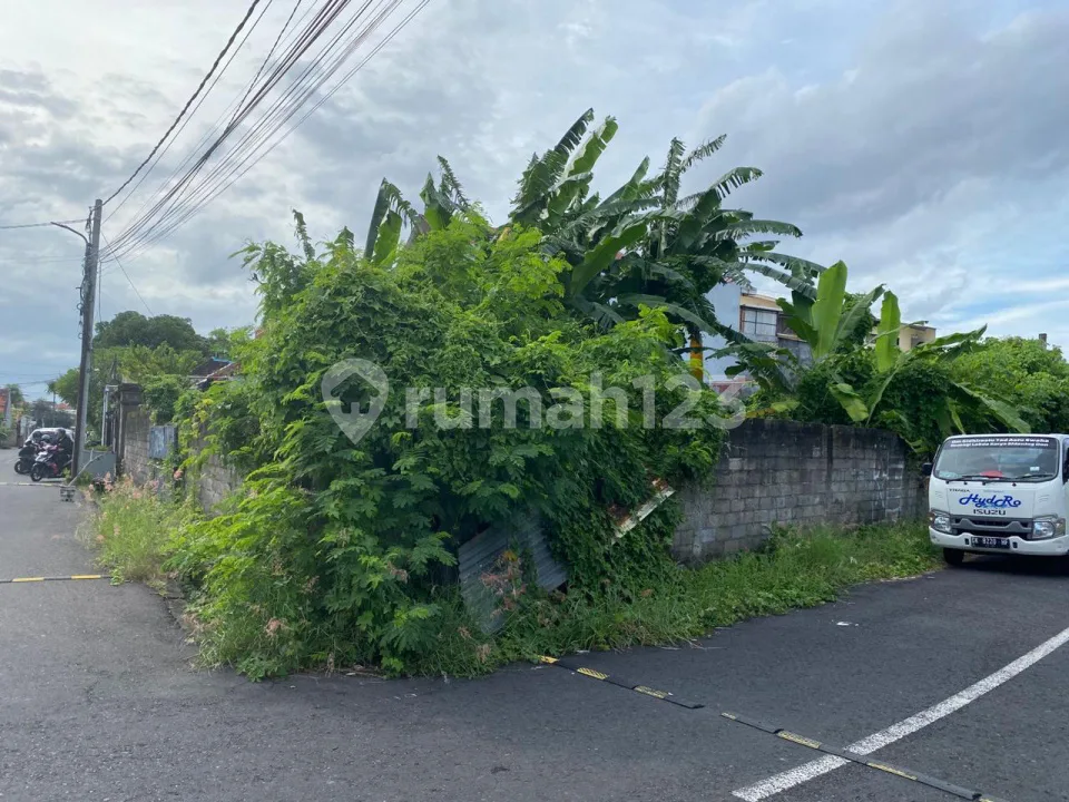 Dijual Tanah Lokasi Premium di Jalan Merdeka Renon - Image 2 of 4