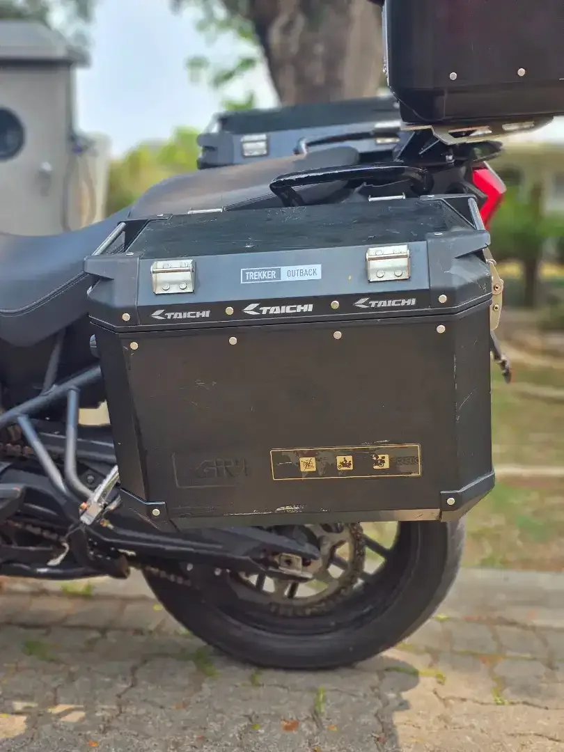 Triumph Tiger 800 2014, Full OHLINS, like new, no PR - Image 10 of 10