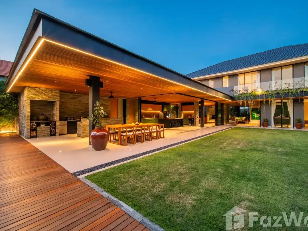 4 Bedroom Villa for sale in Denpasar Selata, Bali - Image 1 of 10