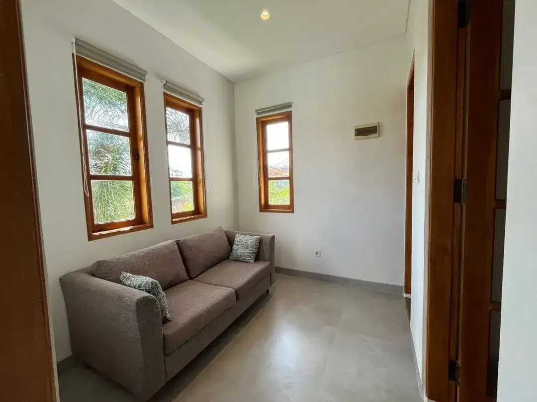FOR SALE: Newly Renovated Villa Behind Brunch Club Pererenan with Garden and Pool - Image 5 of 10