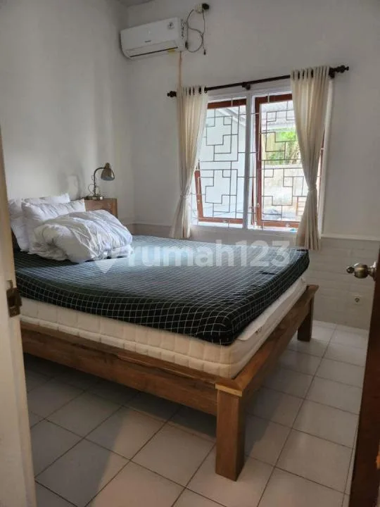 House For Rent At Pecatu Graha 2 Rooms Semifurnished - Image 2 of 4