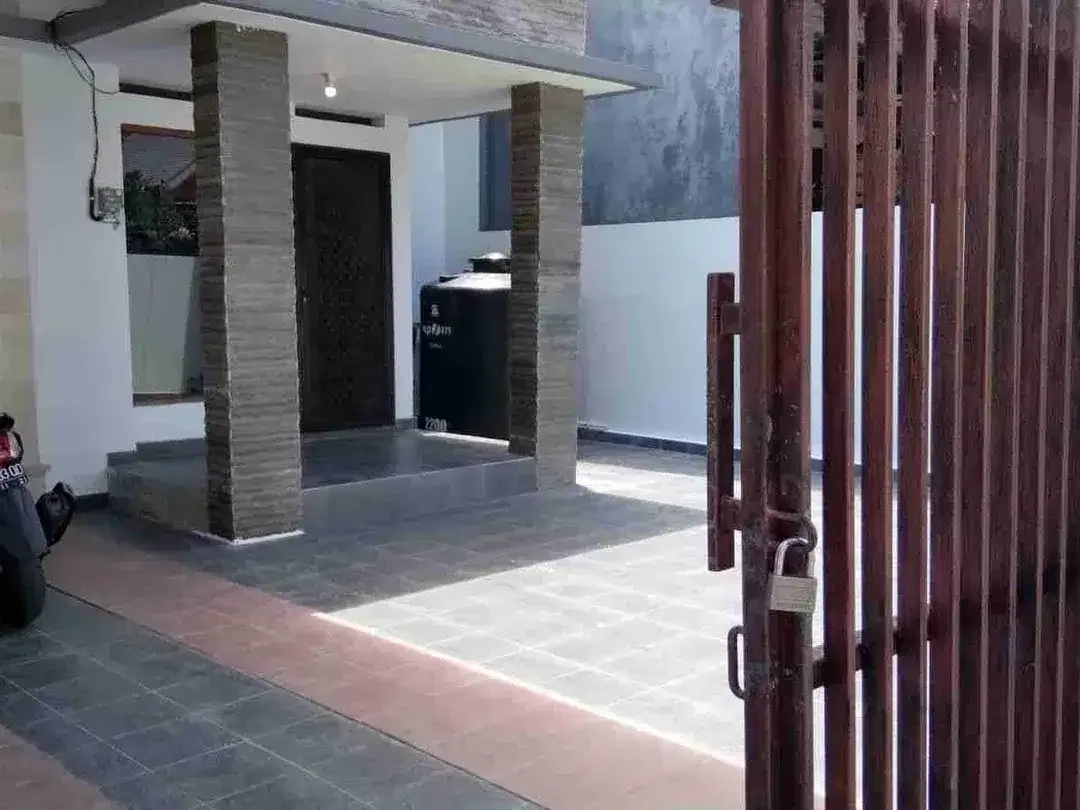 Rumah Strategis dekat Pantai Pandawa Nusa Dua - Image 2 of 10