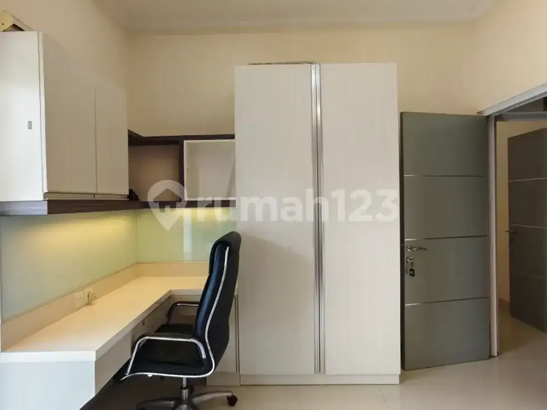 For Sale Rumah 2 Lantai di Cluster Jimbaran Bali - Image 7 of 10