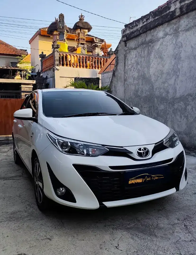 Toyota Yaris 1.5 Matic 2019 Asli Bali - Image 1 of 10