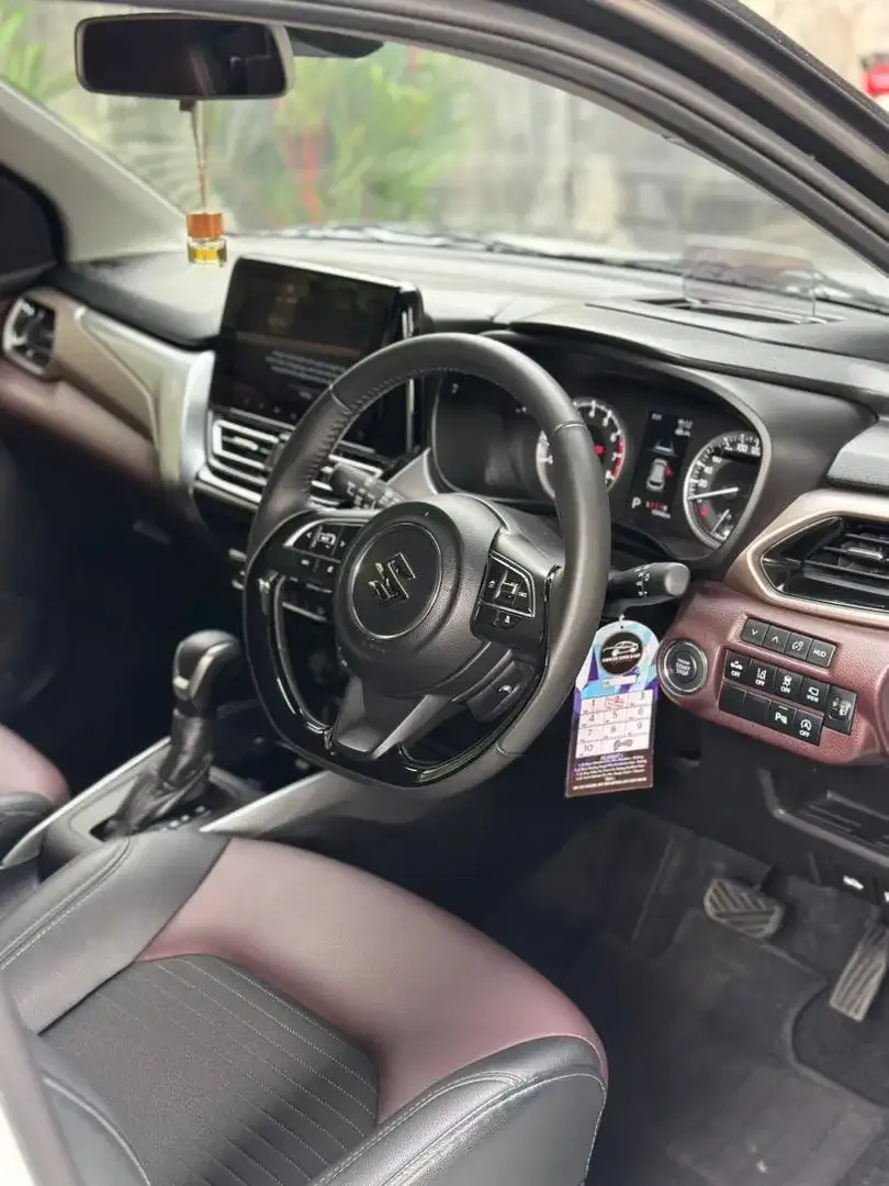 FRONX SGX 2025 HYBRID MATIC ASLI BALI LOW KM SEPERTI BARU - Image 5 of 10