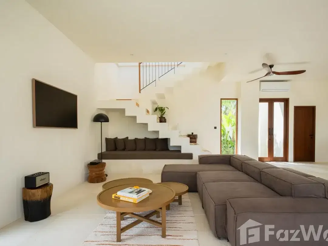 6 Bedroom Villa for sale in Pererenan, Bali - Image 8 of 10