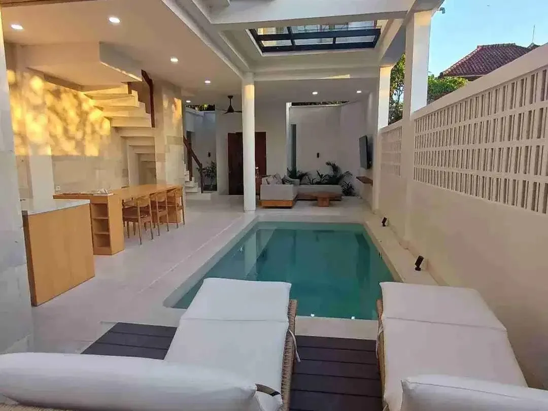 Villa for sale in tourist area, SEMINYAK CENTRAL BALI - Image 8 of 10