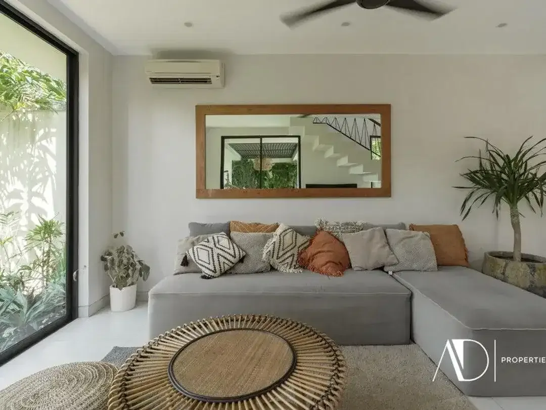 LEASEHOLD | MODERN TROPICAL 4-BEDROOM VILLA IN PRIME BERAWA - Image 5 of 10