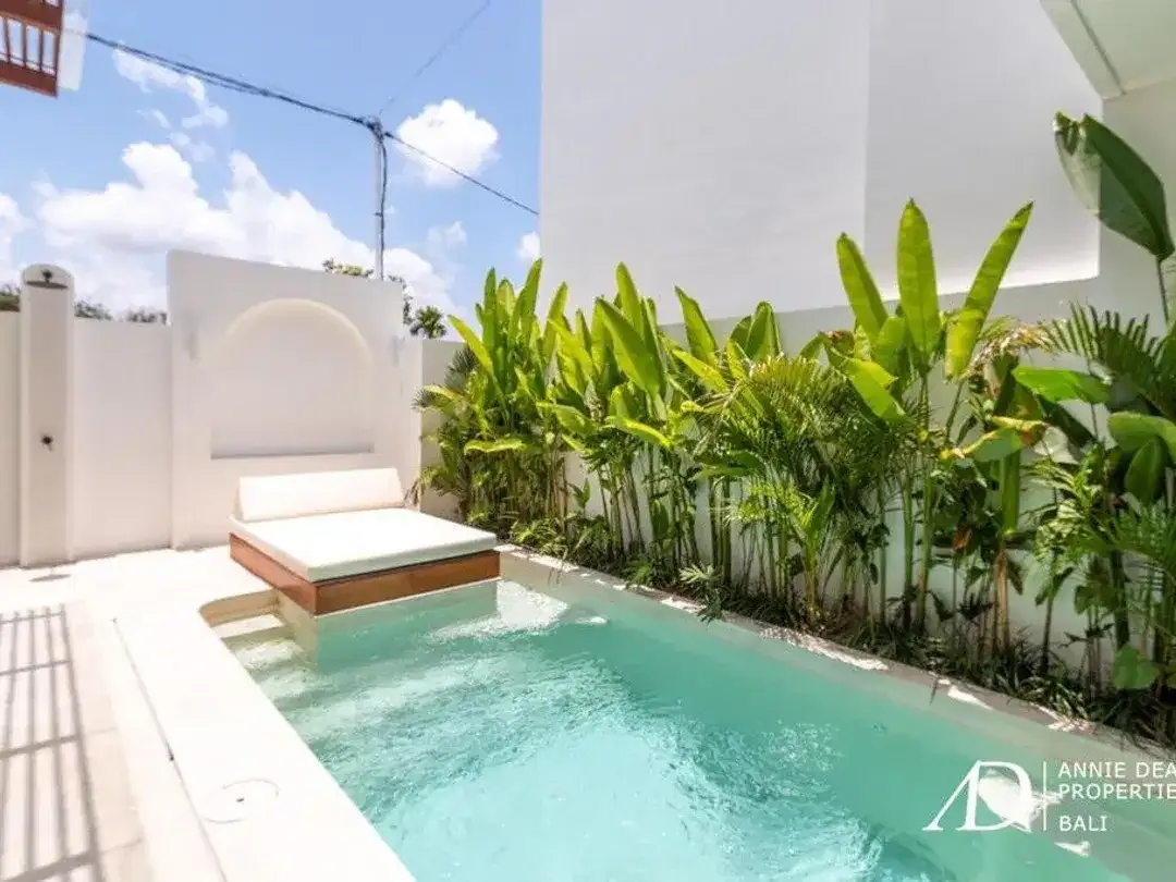 LEASEHOLD | CHARMING 2-BEDROOM VILLA IN TUMBAK BAYUH, CANGGU - Image 2 of 10