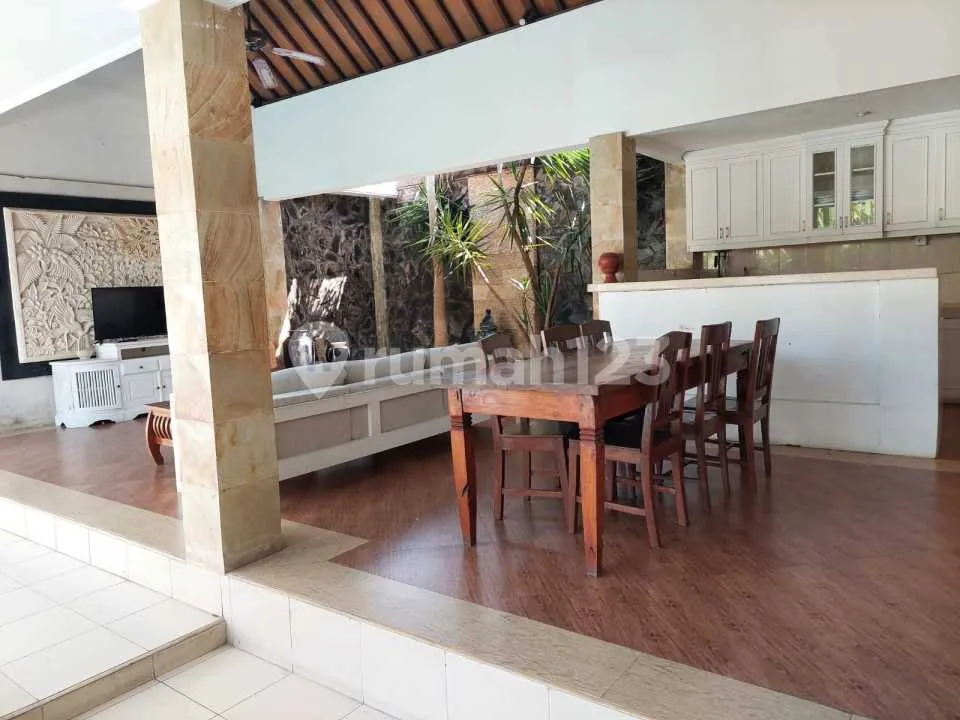 Rumah Style Villa di Jl Tegal Cupek Viewnya Persawahan - Image 4 of 4