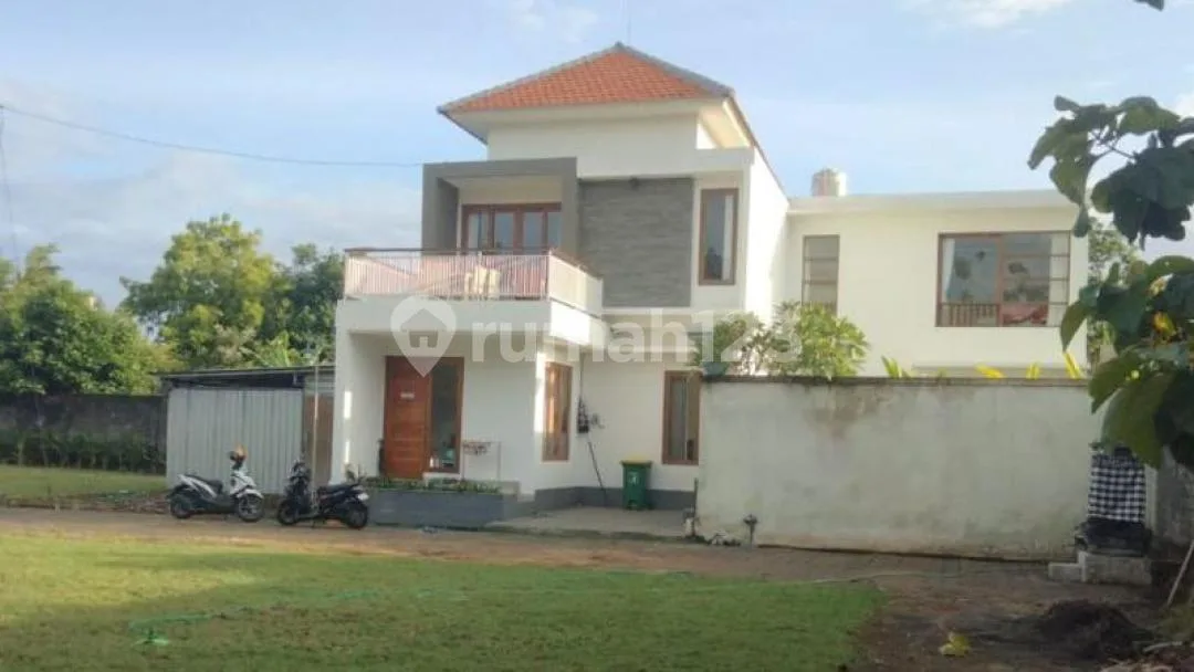 Villa 3 Bedroom In Jimbaran Badung - Image 2 of 4