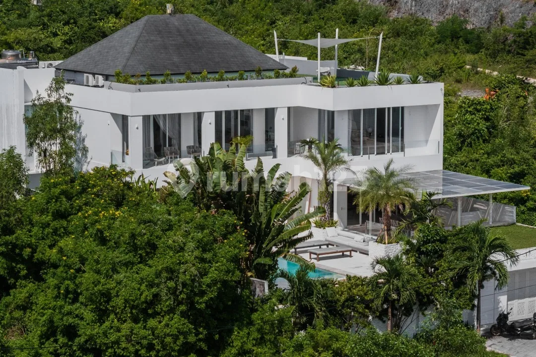 Stunning Ocean View Villa In Ungasan Only 5 Mins To Gwk - Image 1 of 4