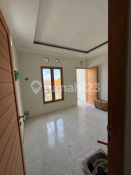 Rumah Baru 2 Lantai Berlokasi Sangat Strategis di Sesetan - Image 4 of 4