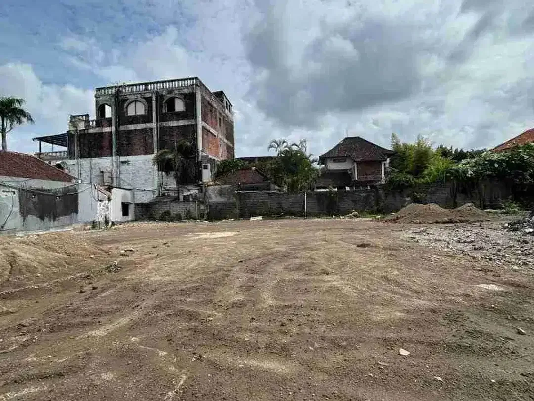 LEASE HOLD!! TANAH PREMIUM DEKAT PANTAI OBERIO SEMINYAK.BADUNG BALI - Image 3 of 4
