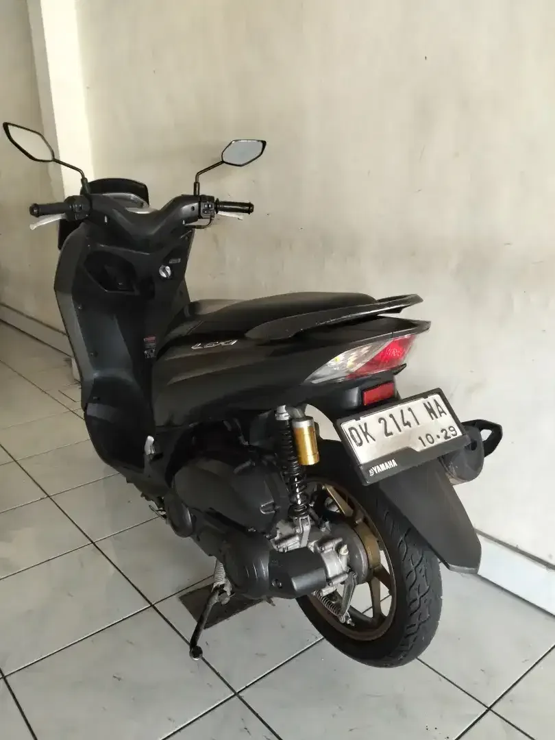 Yamaha Lexi 125 thn 2019 cash. Bali dharma motor - Image 2 of 6