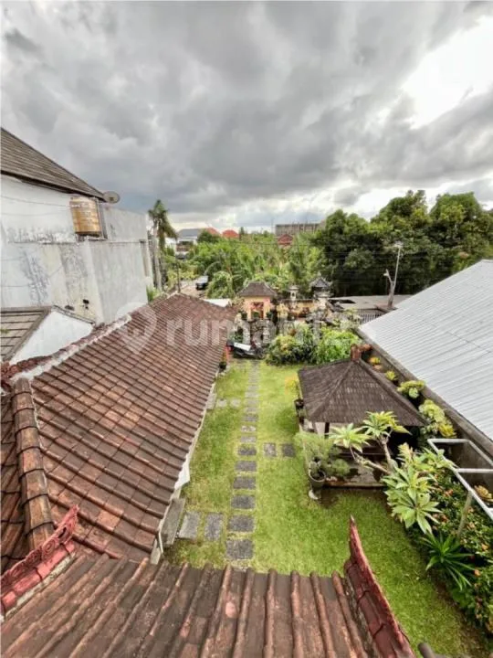 Siap Huni Rumah Mewah Halaman Luas Area Renon - Image 2 of 4