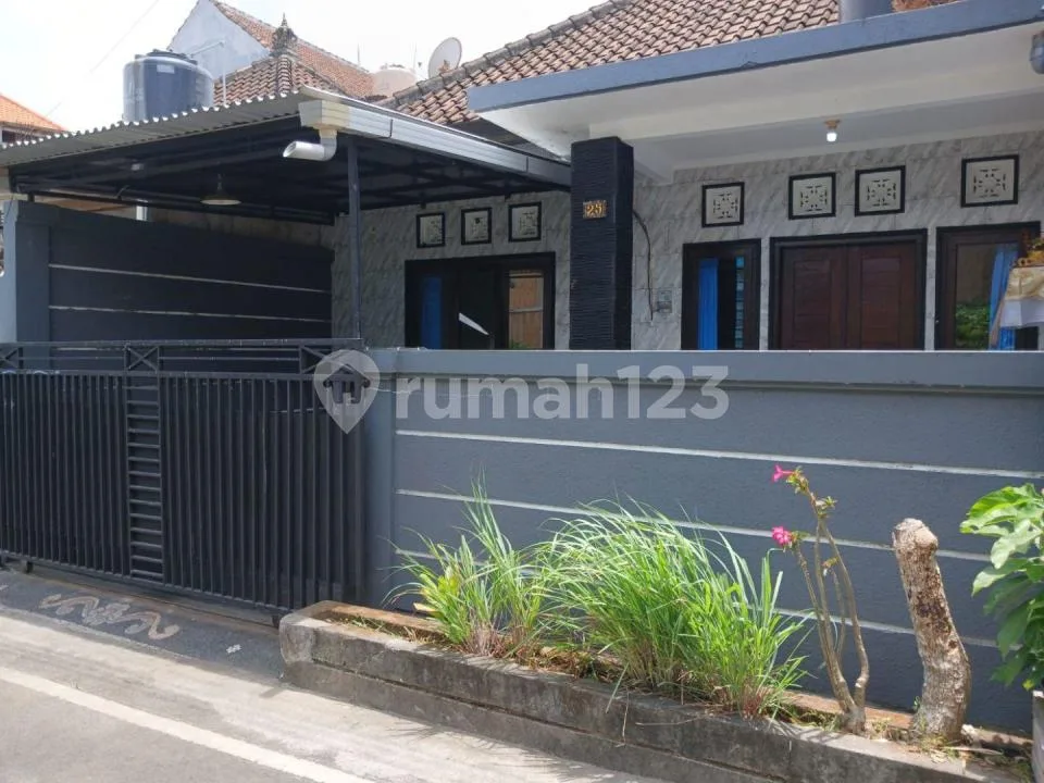 Rumah Dilingkungan Perumahan - Image 1 of 4