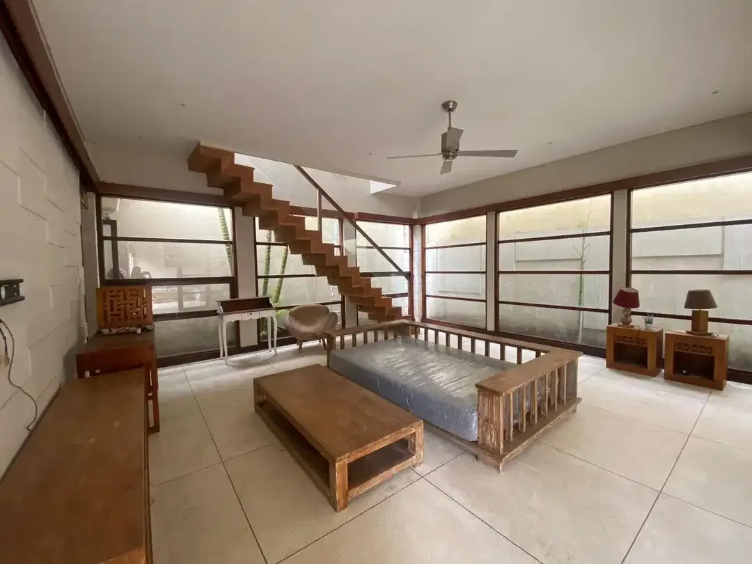 Sewa Villa Luas di Petitenget - Image 5 of 6