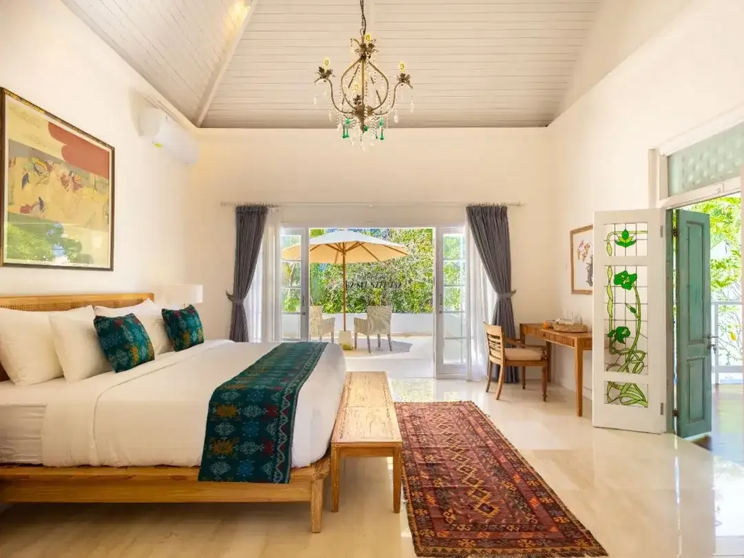 Luxury Villa 4 Kamar Tirta Akasa Sanur Dekat Pantai - VSSU - Image 9 of 10