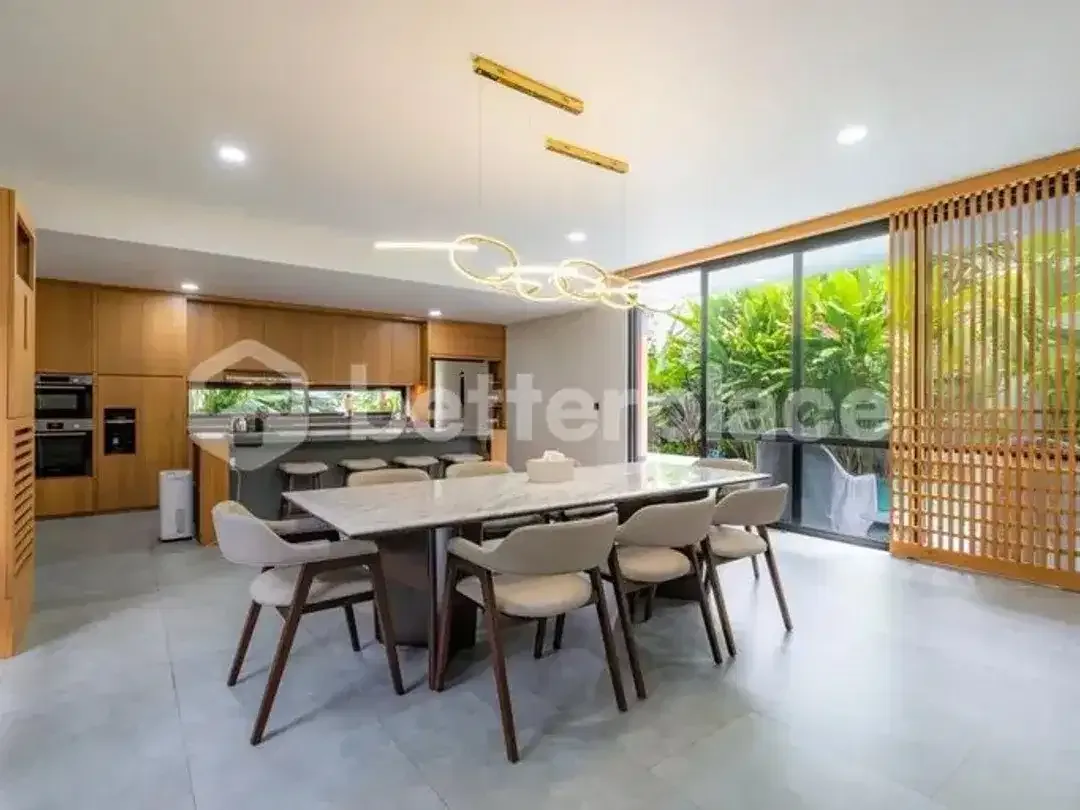 Luxury Modern Villa in Bukit Jimbaran 5 Bedrooms with Expansive Premium Residence - Image 2 of 10
