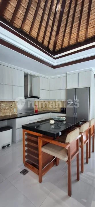 Villa 3 Bedroom For Rent Walk In ke Kedonganan Jimbaran - Image 4 of 4