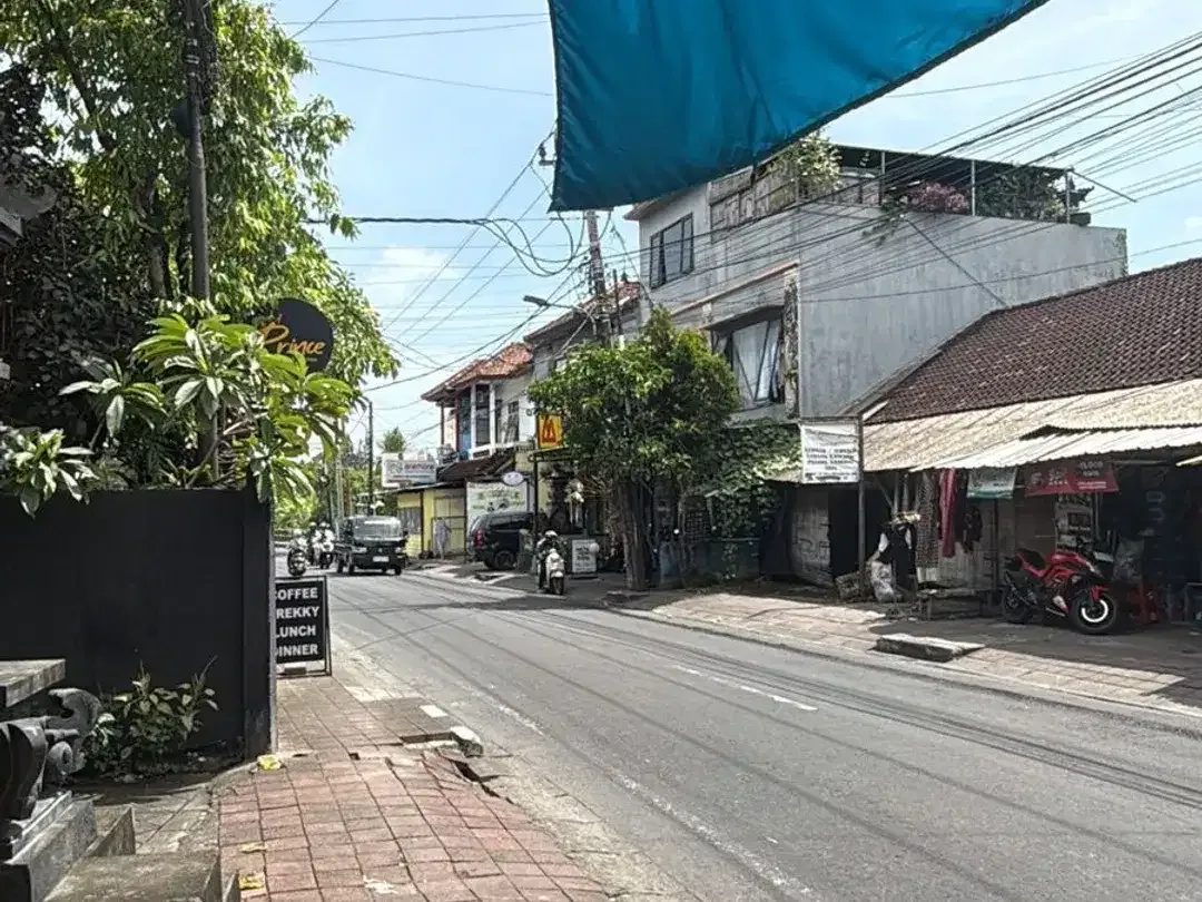 Land for sale in Kerobokan, Bali - Image 3 of 5