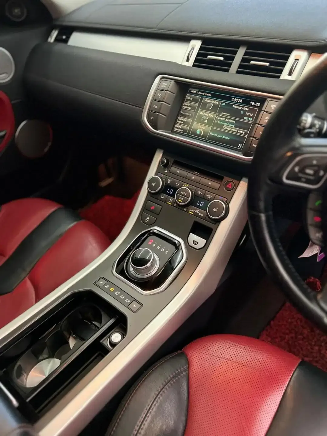 Range Rover Evoque Dynamic Luxury 2013 - Image 6 of 8