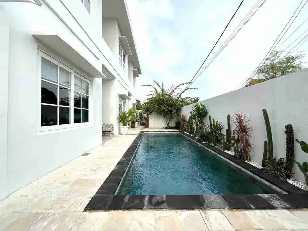 1 BEDROOM APARTMENT IN GUNUNG SALAK KEROBOKAN BALI - Image 2 of 10