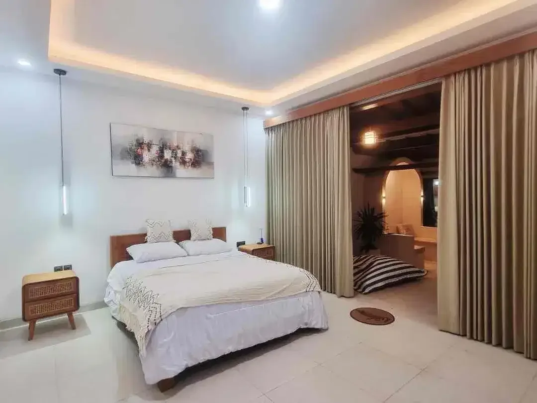 DISEWAKAN – VILLA MEWAH MODERN | BATU BOLONG, CANGGU - Image 7 of 10