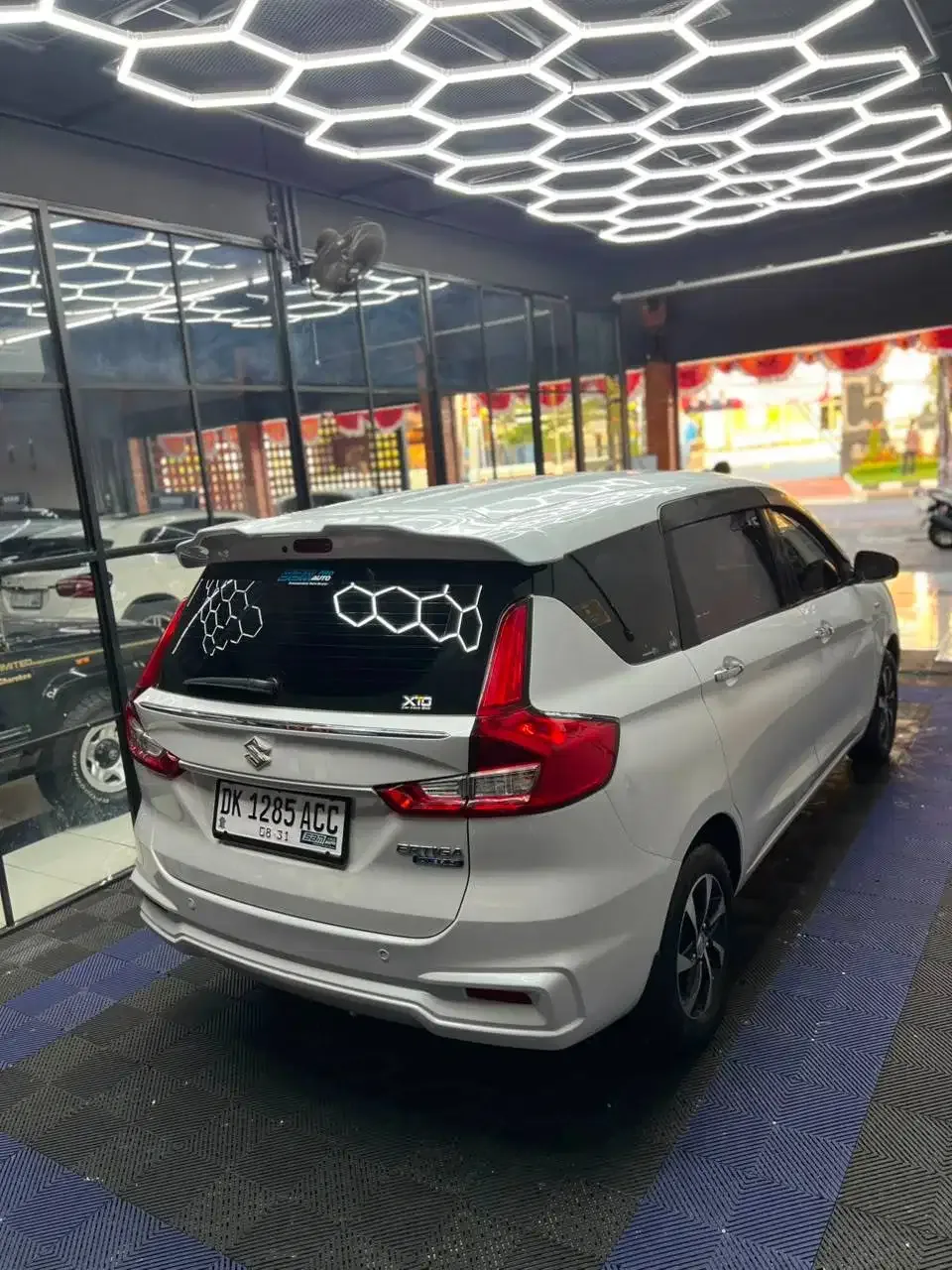 ERTIGA GX HYBRID 2022 PUTIH AT ASLI BALI - Image 10 of 10