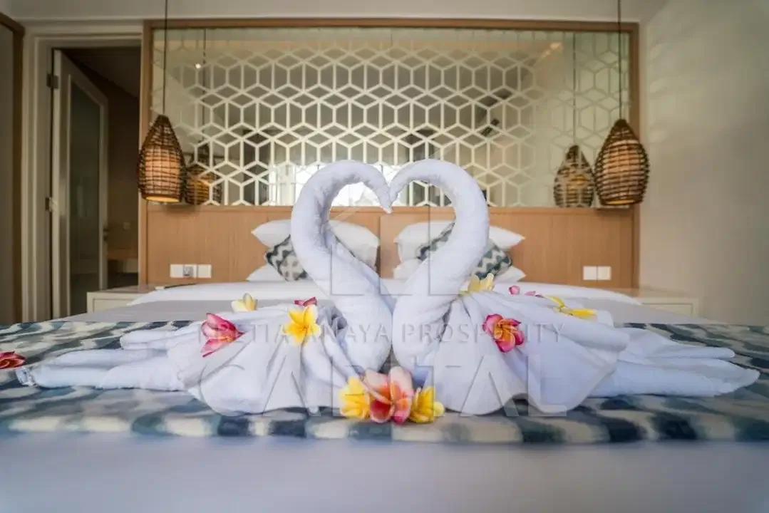 ENJOY AND FUN STAYCATION WITH A BEAUTIFUL VILLA IN THE ULUWATU BALI - Image 1 of 10