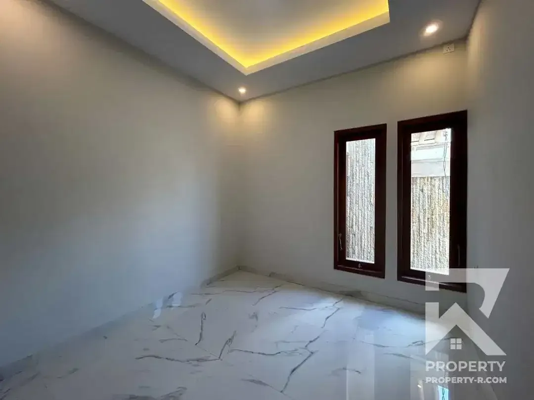 Brand New 3 Bedroom House Renon Bali for Rent Yearly - Image 8 of 10
