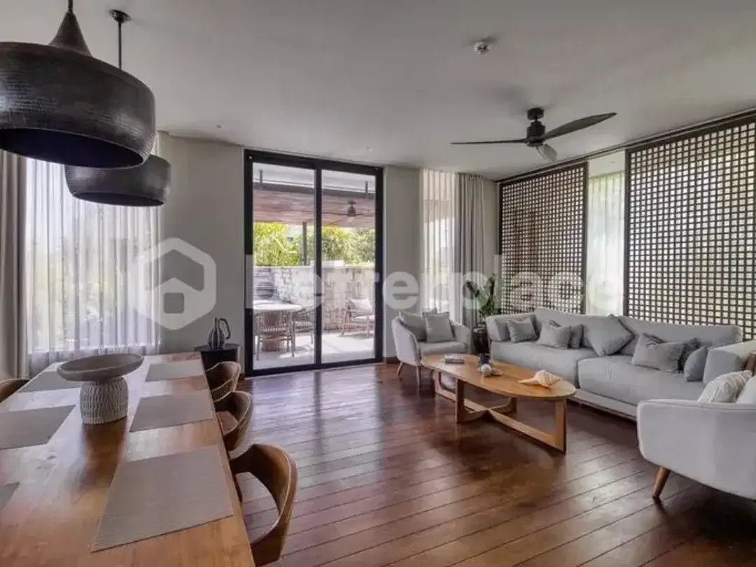 Luxury Rooftop Pool 3 Bedroom Villa in Pererenan | Investment-Ready - Image 4 of 10