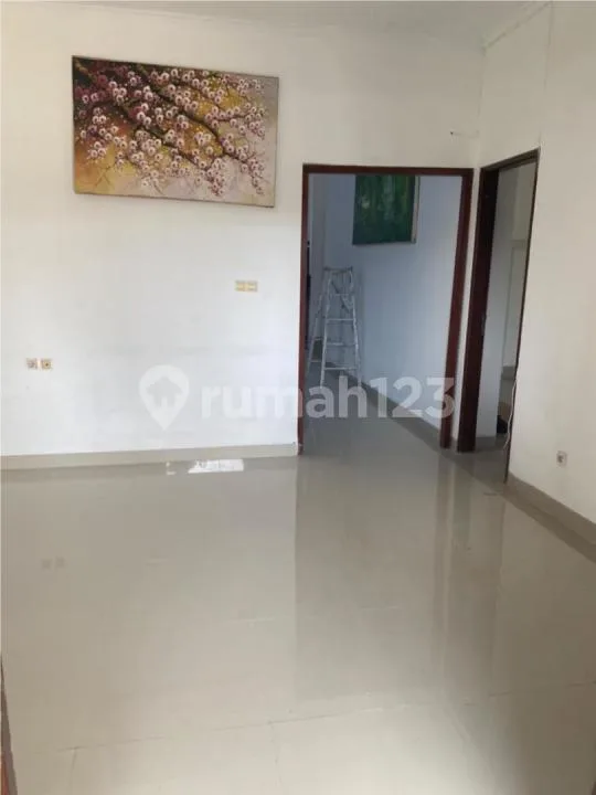 Siap Huni Rumah Lantai 2 di Denpasar Selatan - Image 2 of 4