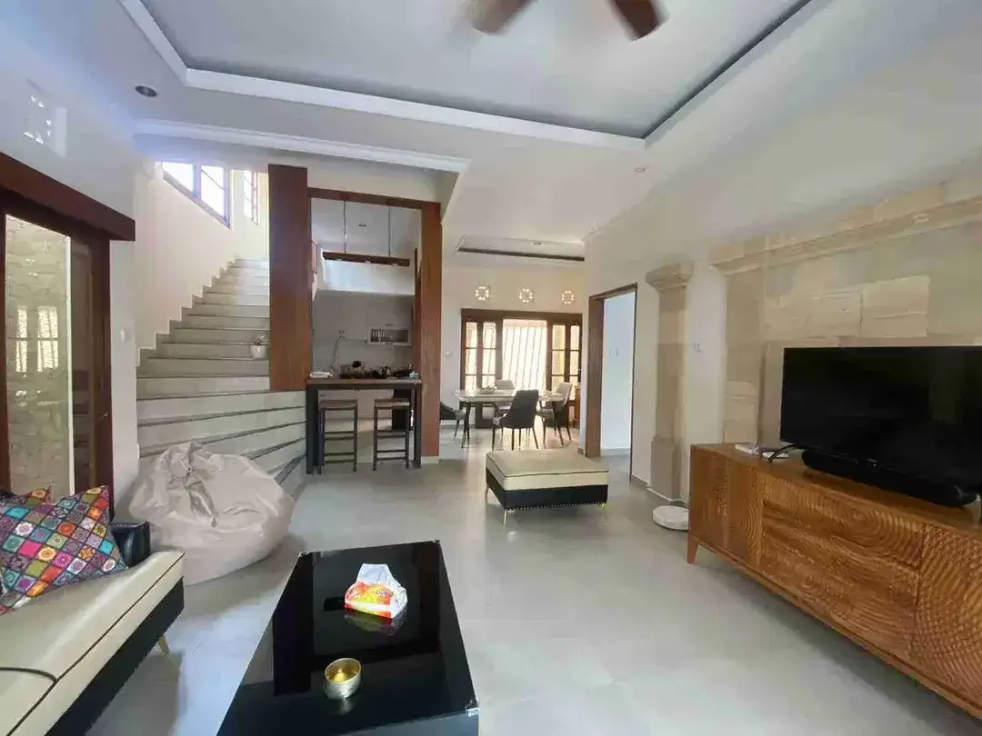 Disewakan Villa Cantik di Sanur Bali – 2 Kamar Tidur, Fully Furnished, Kolam Renang, Dekat Pantai Mertasari - Image 8 of 10