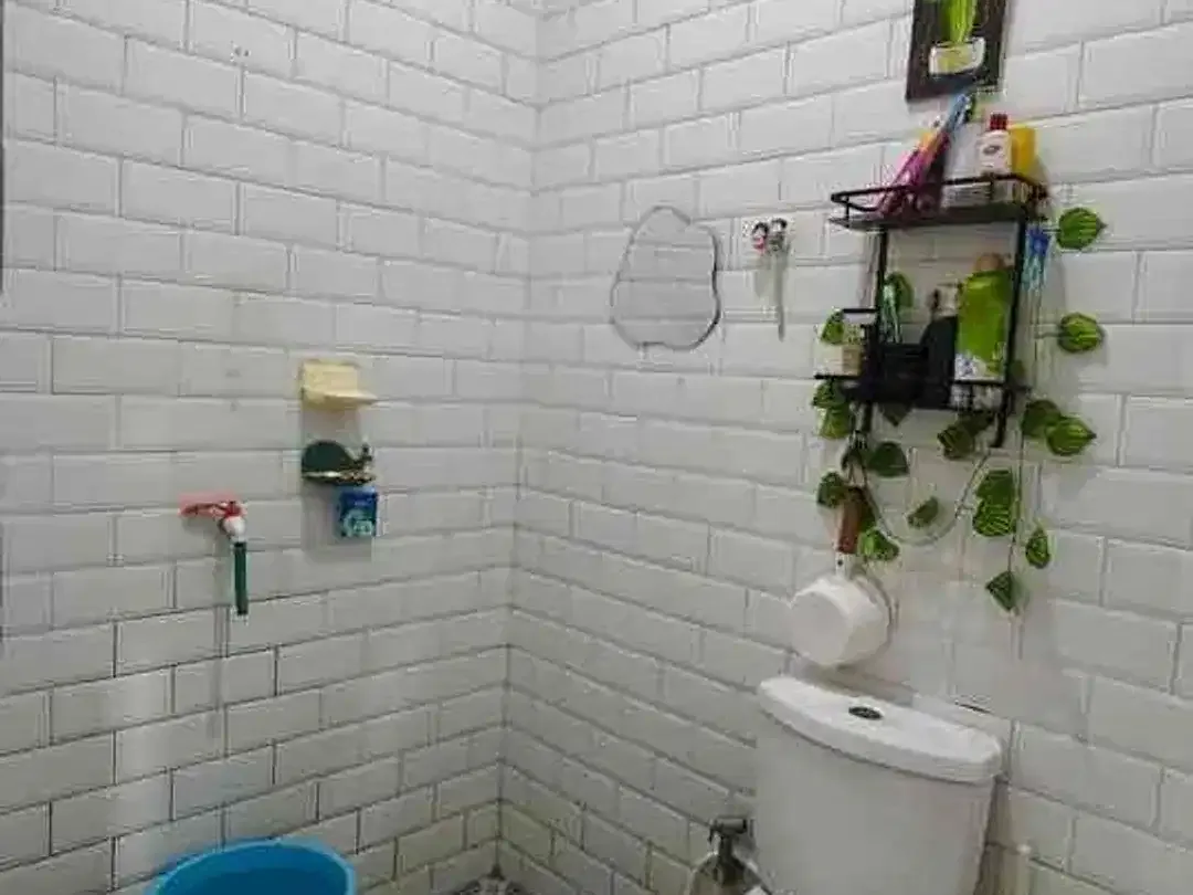 Dijual rumah minimalis 2lantai furnished siap huni lokasi panjer Denpasar - Image 7 of 10