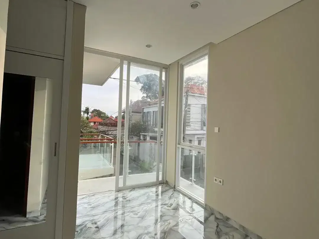 DI JUAL VILLA BARU DI AREA SANUR DENPASAR BALI - Image 8 of 10