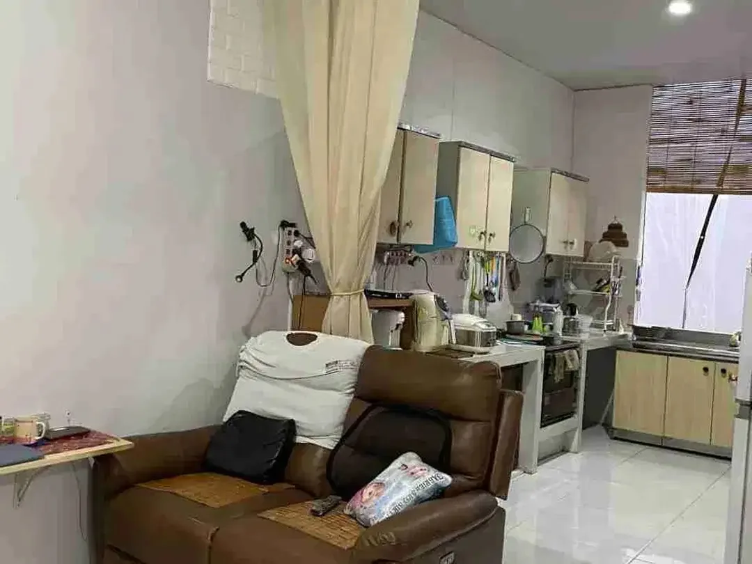 Rumah Lantai 2 Tropic Residence Taman Griya - Image 3 of 8