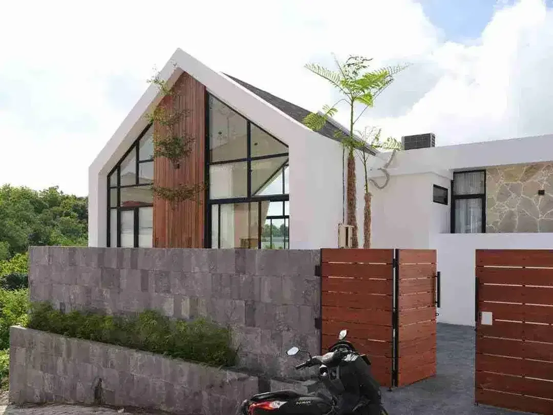 Villa Tropical 2 Kamar di Ungasan Kuta Selatan - Image 1 of 10