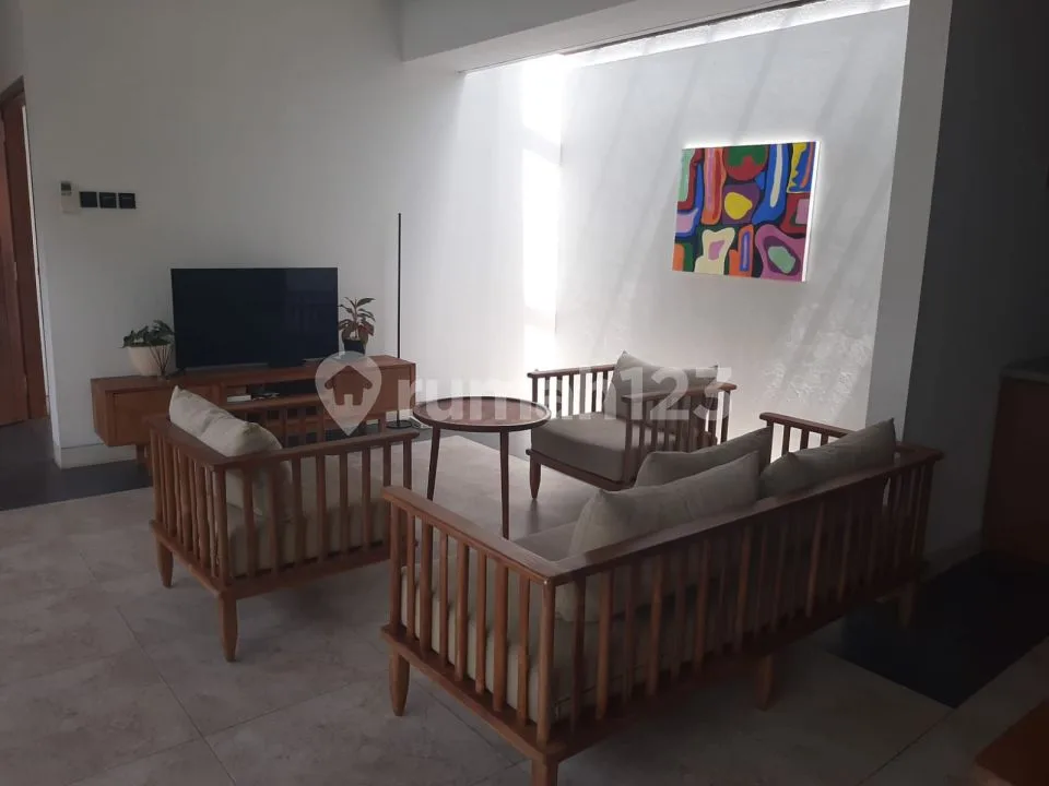 For Rent Yearly Luxury Villa 3BR Canggu Near To Pererenan Beach - Image 3 of 4