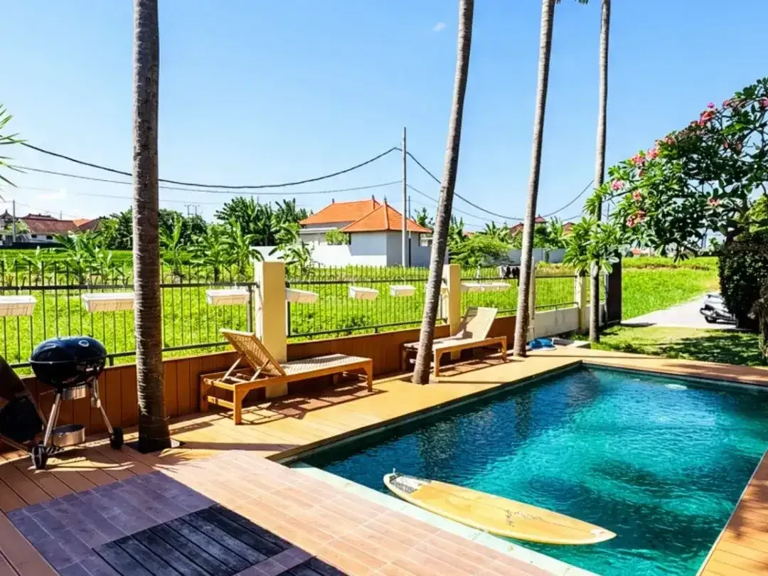 8 Bedroom Villa for sale in Canggu, Bali - Image 2 of 8