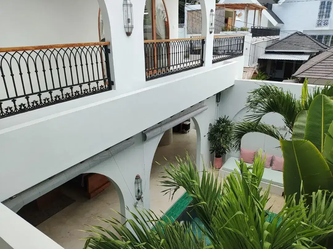 3 Bedrooms Mediterranean Villa in Pererenan Canggu - Image 8 of 10