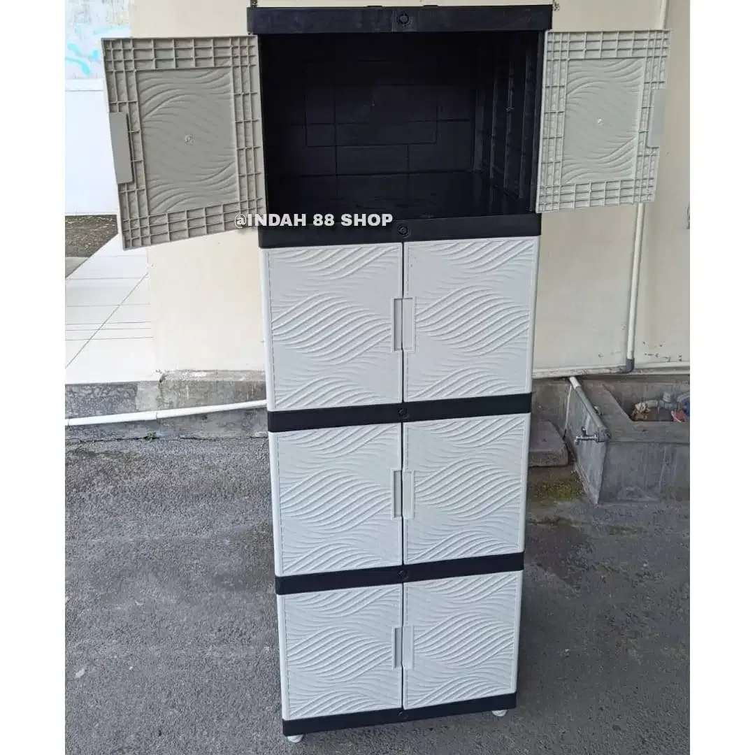 Lemari Pakaian Plastik 2 Pintu / Lemari Baju Serbaguna - Image 1 of 1