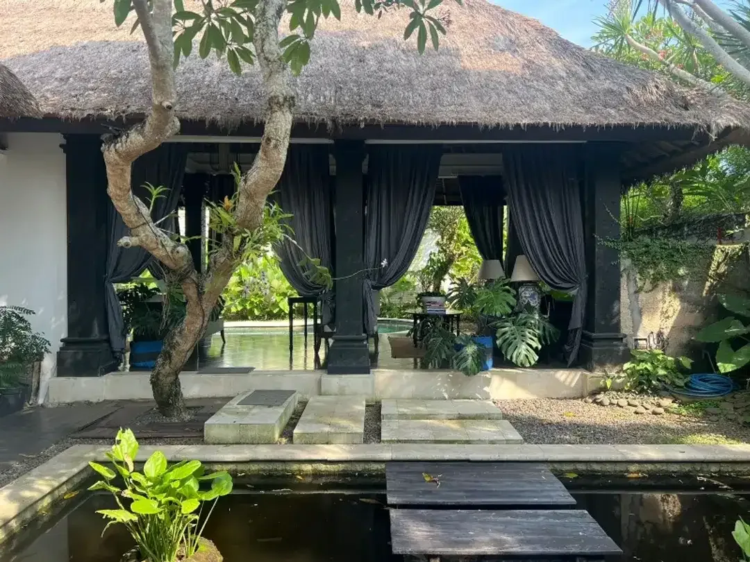 3 Bedrooms villa buwit in tabanan for 30 years lease - Image 3 of 10